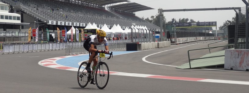 ¡Rueda, vive, triunfa!