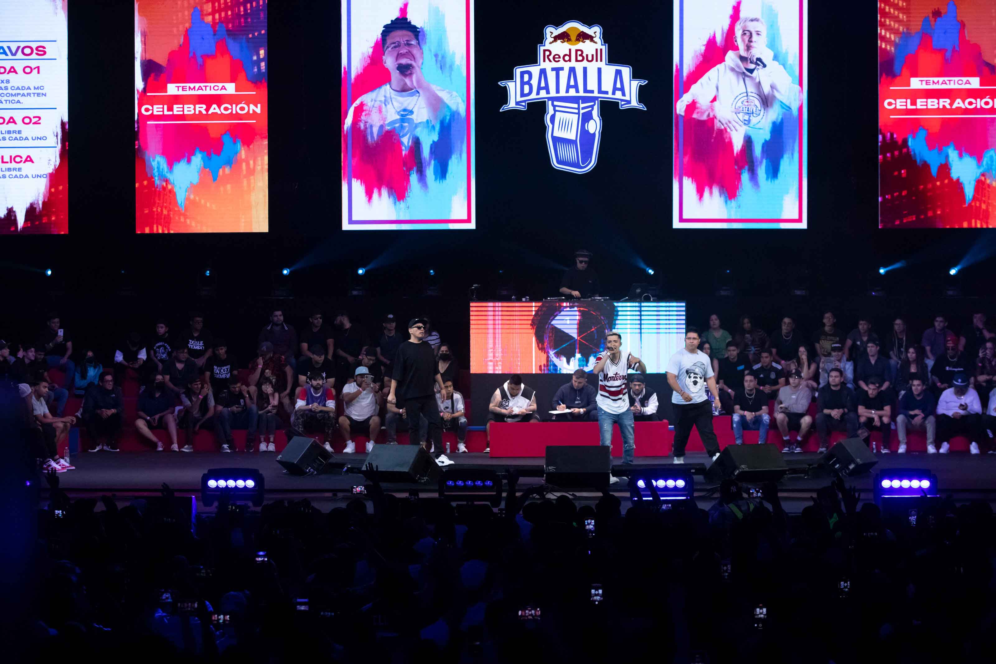 Skiper vs. RC / Foto: Red Bull