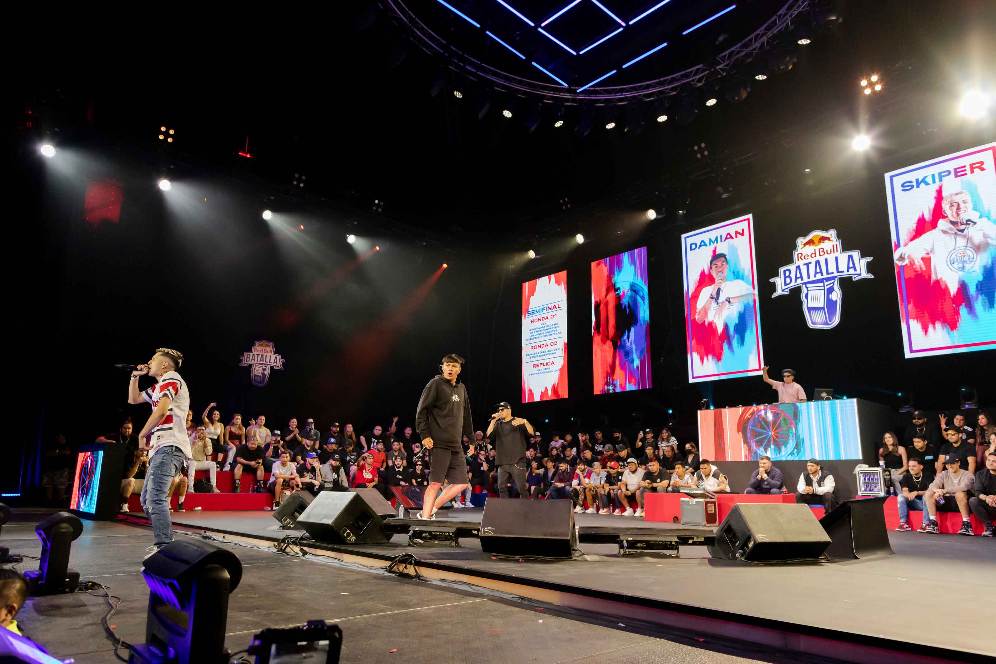 Skiper vs. Damian / Foto: Red Bull