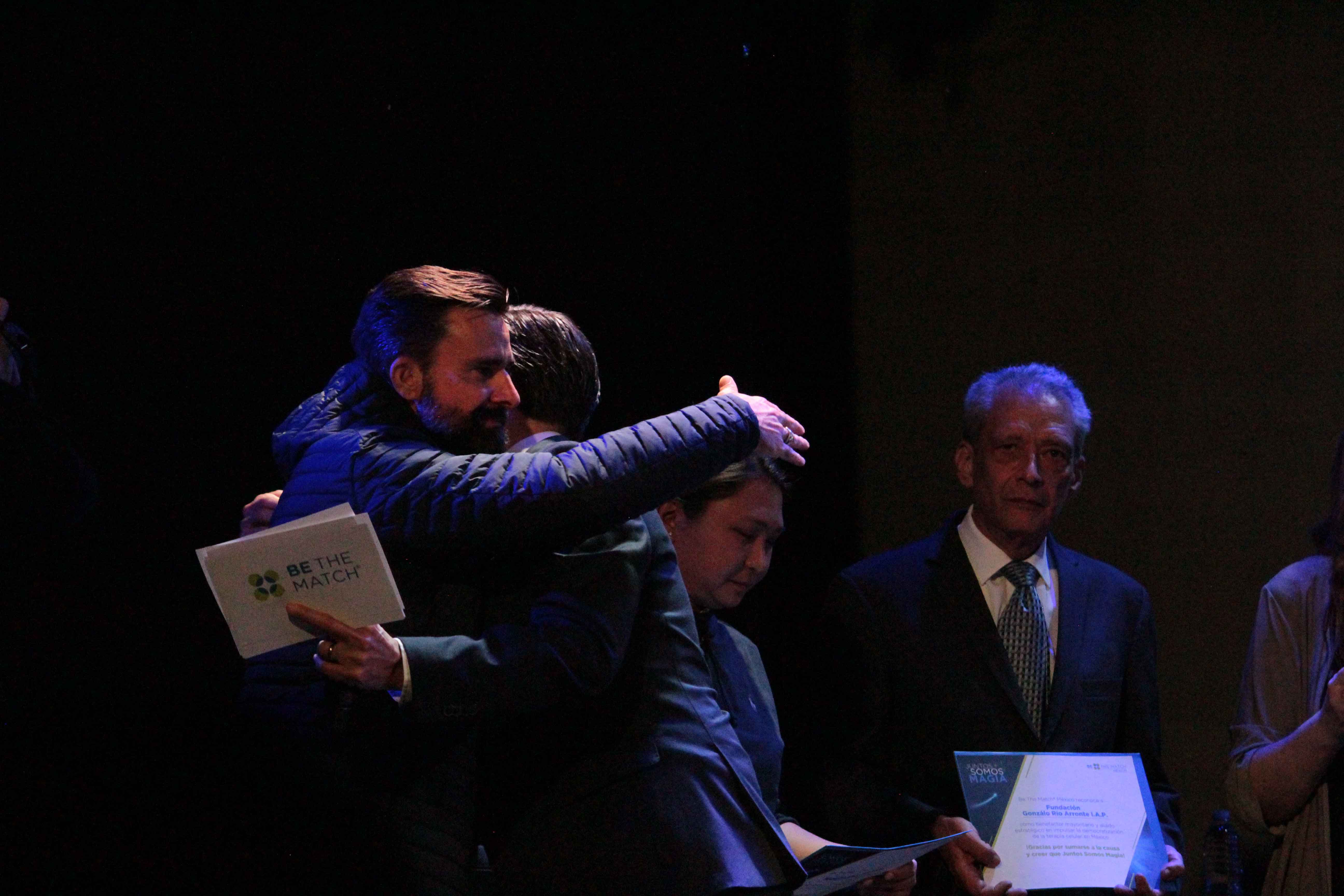 Reconocimiento a benefactores / Foto: Frecuencia CEM